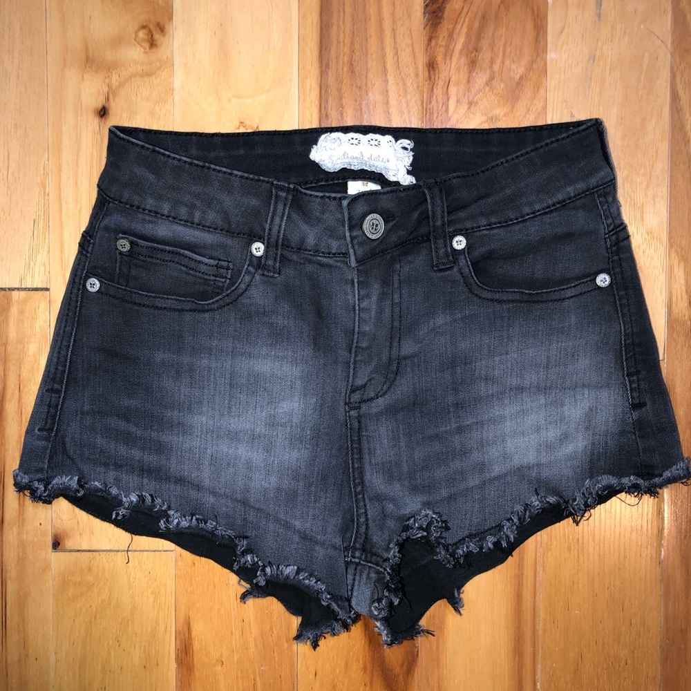 black jeans shorts